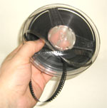 Оцифровка 8 мм кинопленки и видеокассет форматов VHS Video8 miniDV.